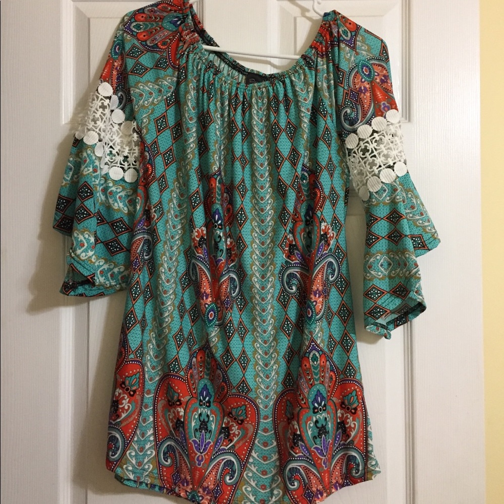 Women’s dress